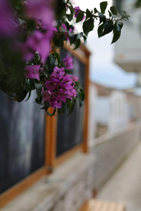 Monat Otel Alaçatı Exterior foto